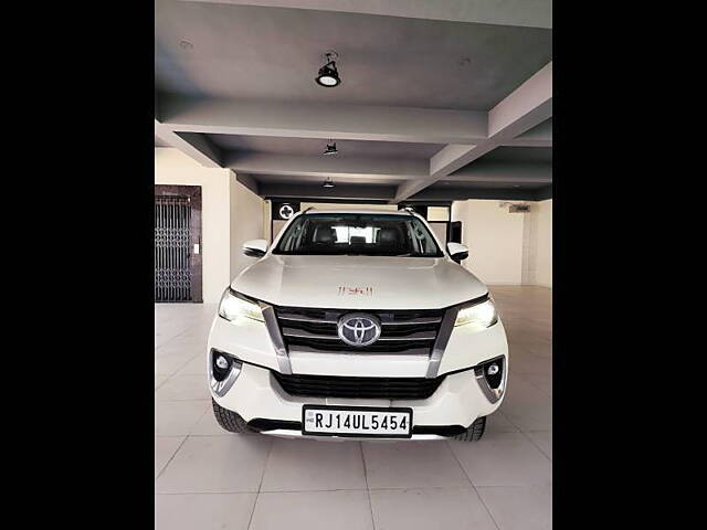 Second Hand Toyota Fortuner 2.8 4x2 MT [2016-2020] in జైపూర్