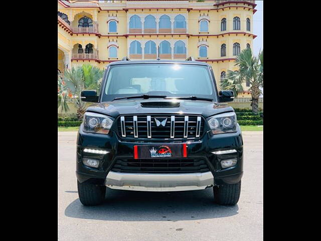 Second Hand Mahindra Scorpio S11 MT 7S in Karnal