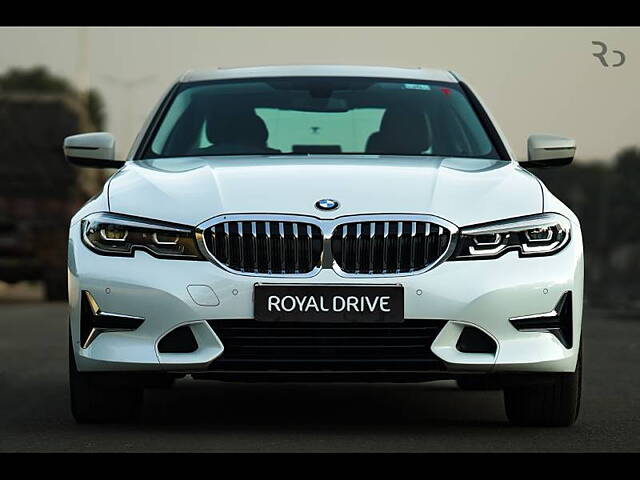 Second Hand BMW 3 Series GT [2016-2021] 330i Luxury Line in Kochi