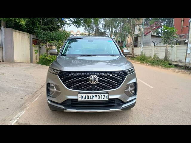 Second Hand MG Hector Plus [2020-2023] Sharp Hybrid 1.5 Petrol in Bangalore