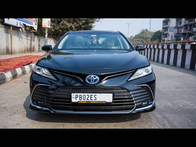 Second Hand Toyota Camry [2022-2024] Hybrid in Delhi