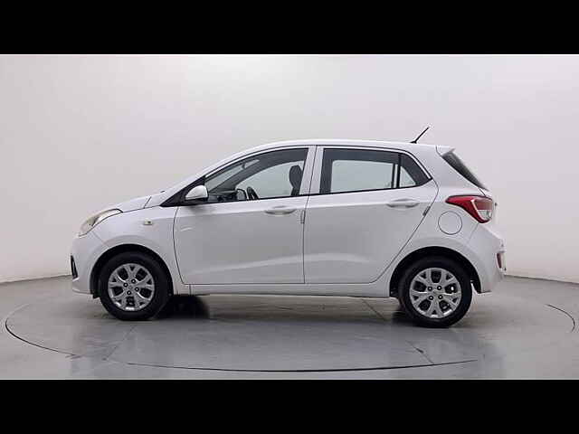 Second Hand Hyundai Grand i10 [2013-2017] Magna 1.1 CRDi [2016-2017] in Bangalore