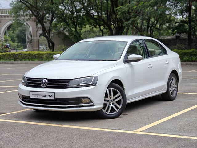 Second Hand Volkswagen Jetta Highline TDI AT in Pune