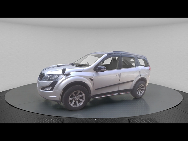 Second Hand Mahindra XUV500 [2015-2018] W10 in Ghaziabad