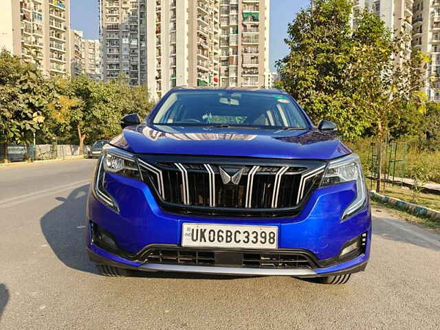 Second Hand Mahindra XUV700 AX 5 Petrol AT 5 STR [2021] in Noida