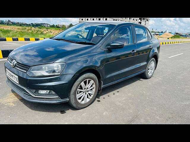 Second Hand Volkswagen Ameo Highline Plus 1.5L AT (D)16 Alloy in Hyderabad