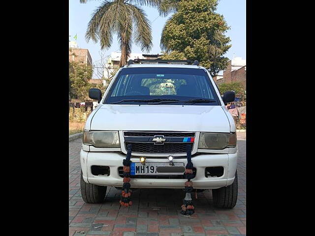 Second Hand Chevrolet Tavera NY Elite LS - B3 10-Seater - BS III in Nagpur