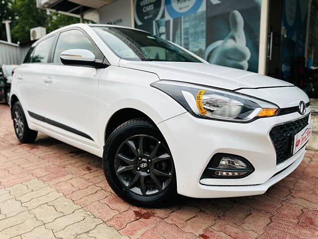 Second Hand Hyundai Elite i20 [2018-2019] Sportz 1.2 in Ahmedabad