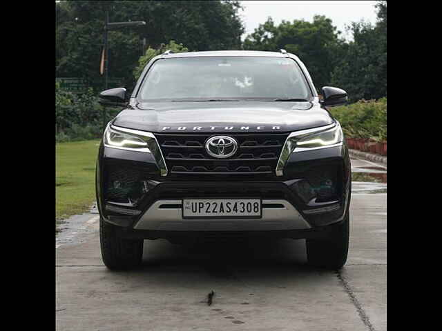 Second Hand Toyota Fortuner 4X4 AT 2.8 Diesel in Delhi