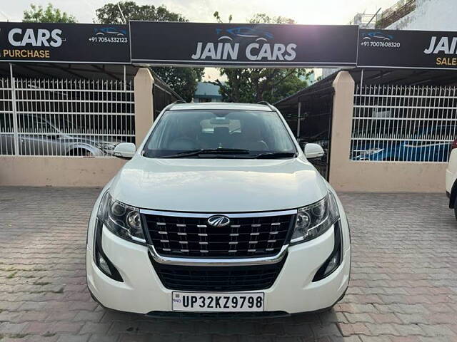 Second Hand Mahindra XUV500 W7 [2018-2020] in Lucknow