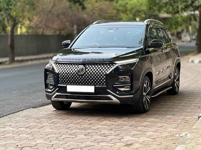 Second Hand MG Hector Plus Savvy Pro 1.5 Turbo Petrol CVT 6 STR in Delhi