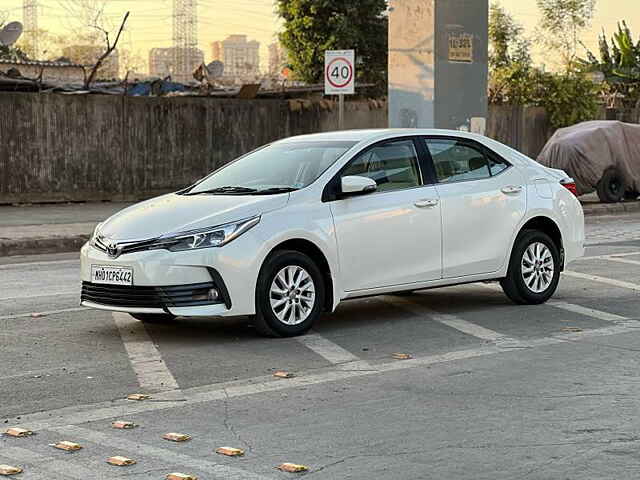 Second Hand Toyota Corolla Altis G Petrol in Mumbai