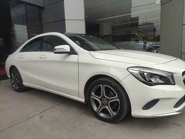 Second Hand Mercedes-Benz CLA [2015-2016] 200 Petrol Sport in Gurgaon