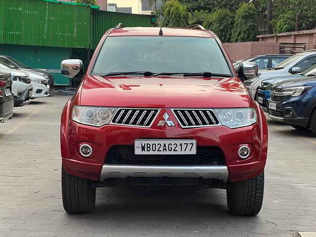 Second Hand Mitsubishi Pajero Sport 2.5 MT in Kolkata