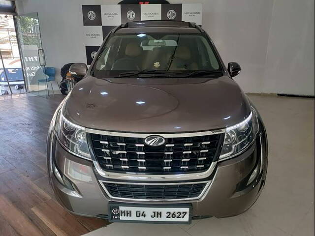 Second Hand Mahindra XUV500 W11 in Mumbai