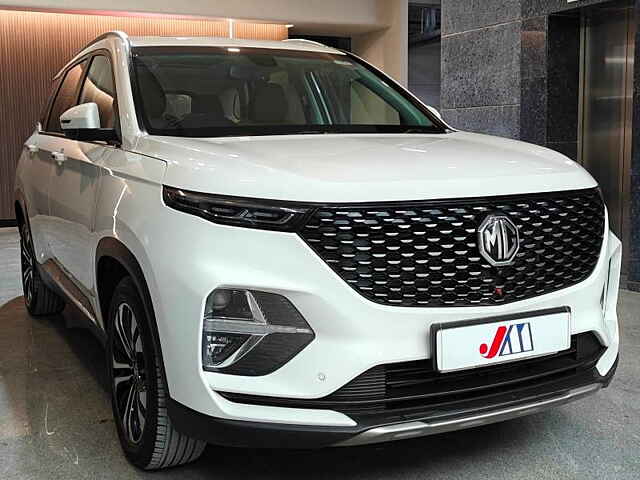 Second Hand MG Hector Plus [2020-2023] Sharp 1.5 Petrol Turbo CVT 6-STR in Ahmedabad