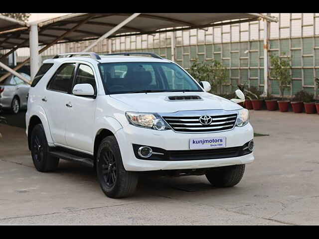 Second Hand Toyota Fortuner [2012-2016] 3.0 4x4 MT in Delhi