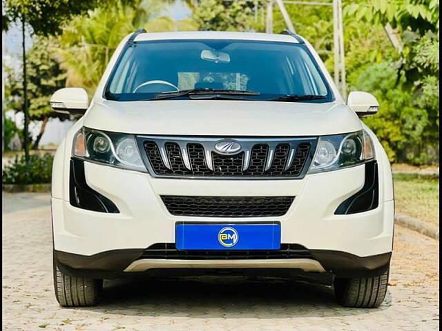 Second Hand Mahindra XUV500 [2015-2018] W6 1.99 in Ahmedabad