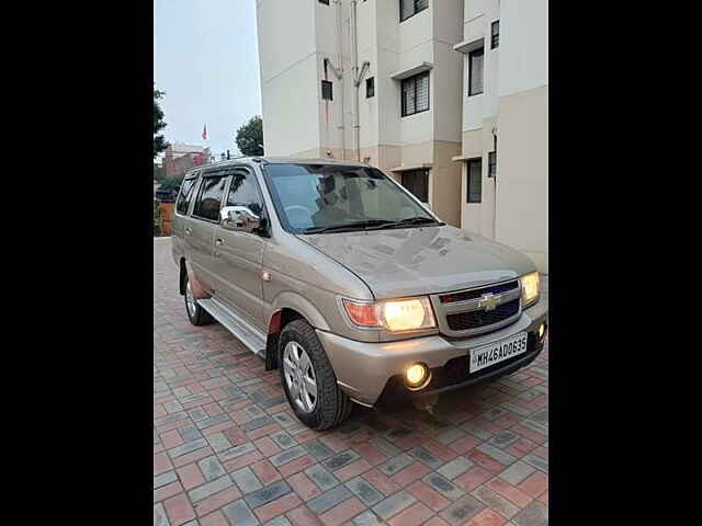 Second Hand Chevrolet Tavera Neo 3-10 STR BS-III in Nagpur