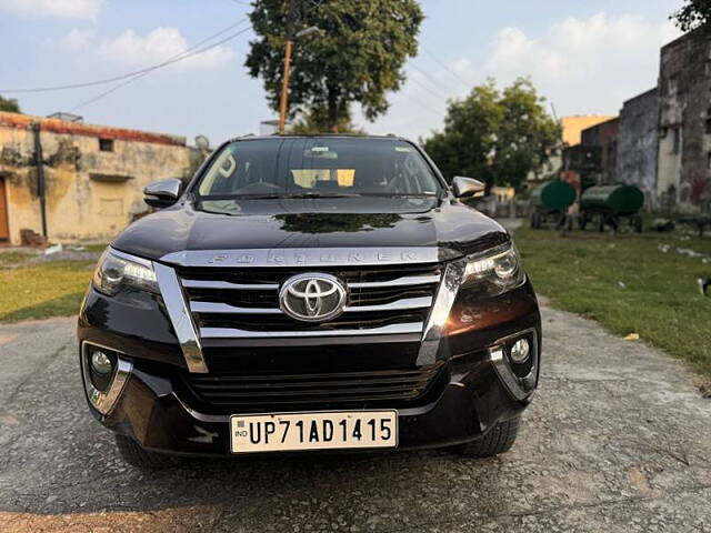 Second Hand Toyota Fortuner [2016-2021] 2.8 4x2 MT [2016-2020] in Kanpur