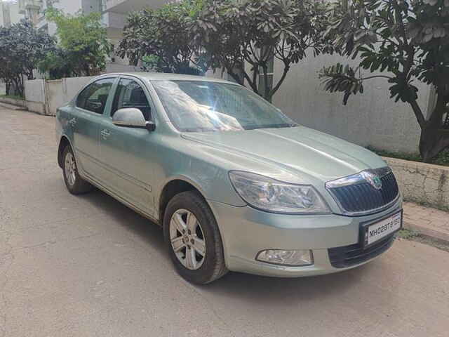 Second Hand Skoda Laura Elegance 2.0 TDI CR AT in Pune