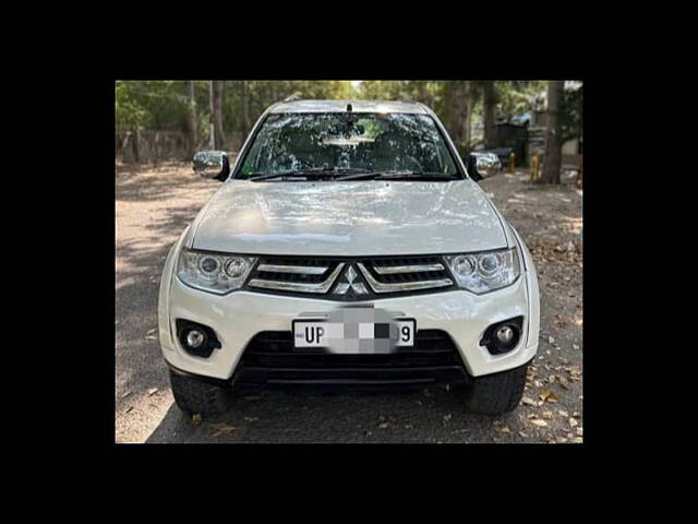 Second Hand Mitsubishi Pajero Sport 2.5 MT in Delhi