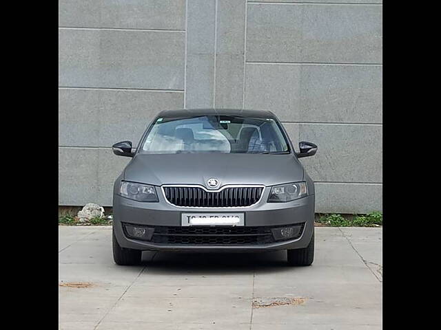 Second Hand Skoda Octavia [2013-2015] Elegance 1.8 TSI AT in Hyderabad