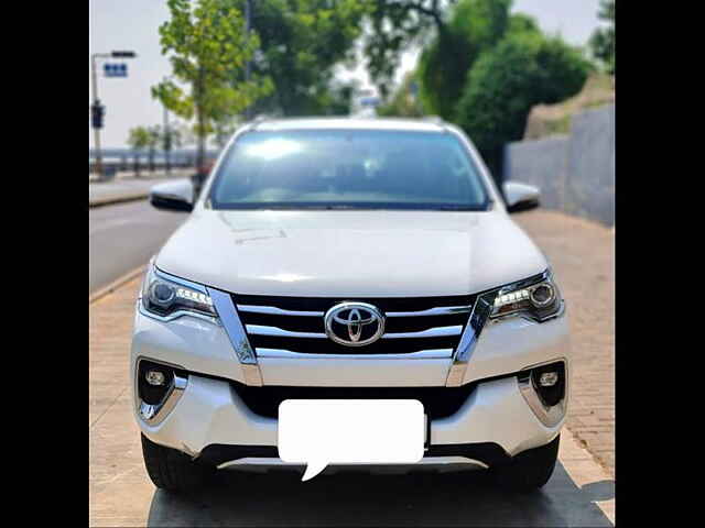 Second Hand Toyota Fortuner [2016-2021] 2.8 4x2 MT [2016-2020] in Ahmedabad