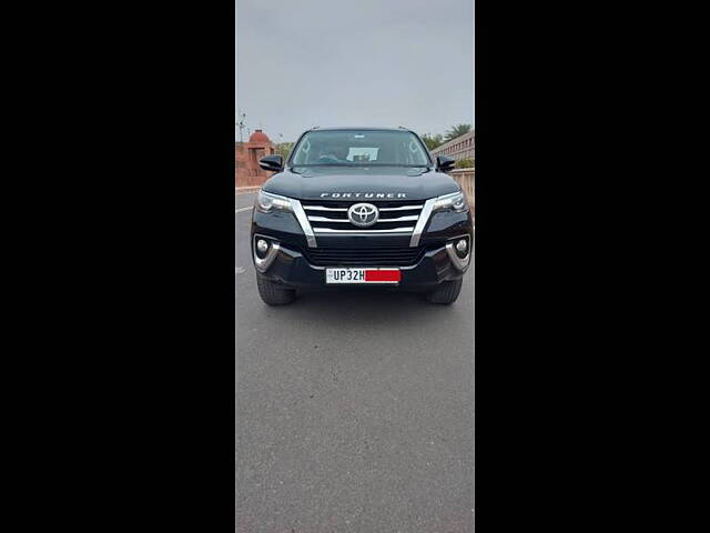 Second Hand Toyota Fortuner [2016-2021] 2.8 4x2 AT [2016-2020] in Lucknow