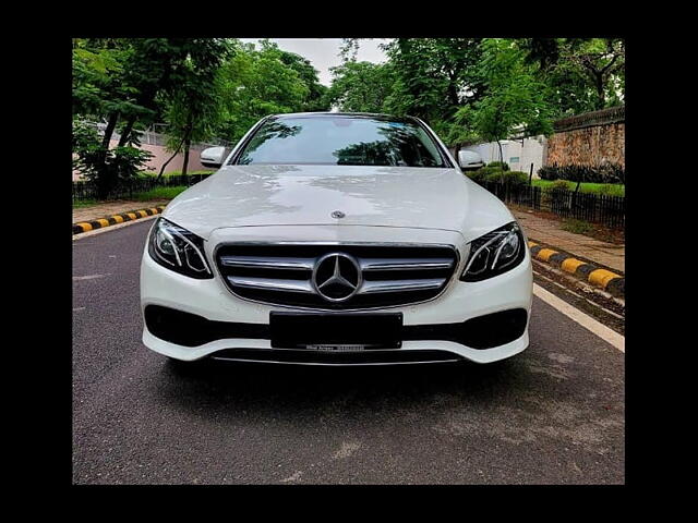 Buy White Pre Owned Mercedes Benz E Class, E-220D Exlcusive In Delhi