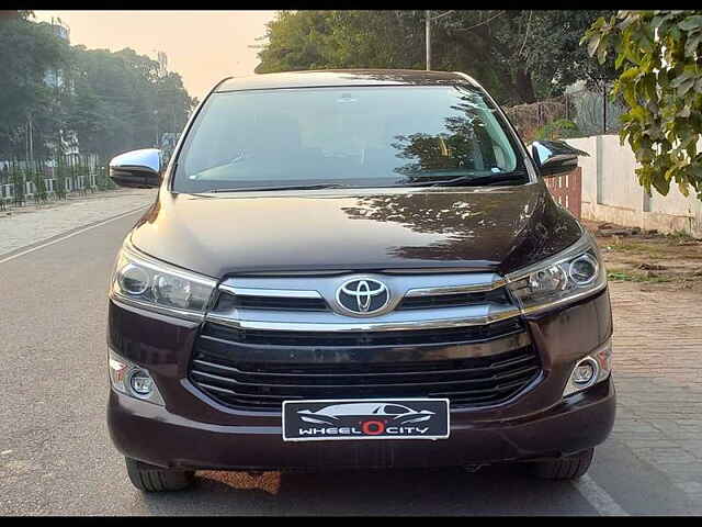 Second Hand Toyota Innova Crysta [2016-2020] 2.8 ZX AT 7 STR [2016-2020] in Kanpur