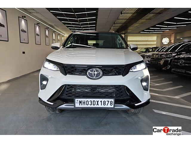 Second Hand Toyota Fortuner Legender 2.8 4X4 AT in Delhi