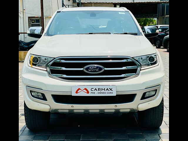 Second Hand Ford Endeavour Titanium Plus 2.2 4x2 AT in Surat