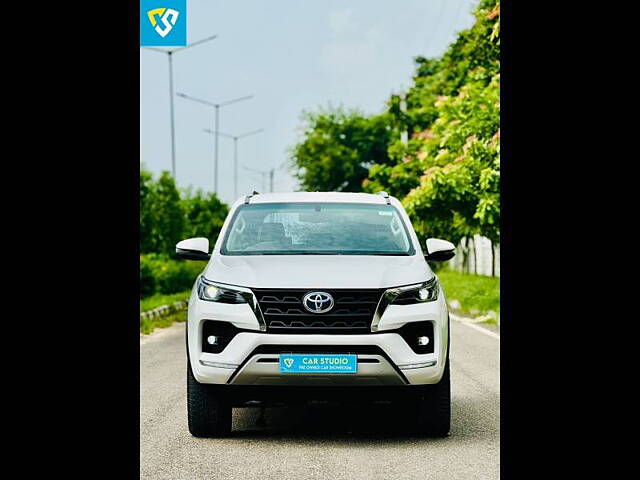 Second Hand Toyota Fortuner 4X4 AT 2.8 Diesel in Mohali