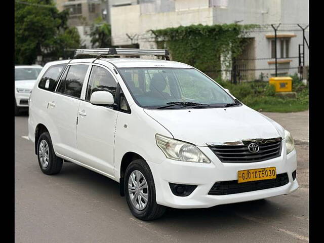 Second Hand Toyota Innova [2015-2016] 2.5 GX BS IV 8 STR in Ahmedabad