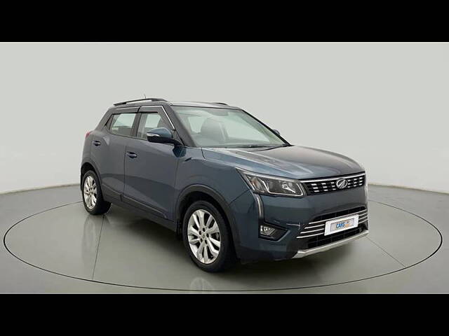 Second Hand Mahindra XUV300 [2019-2024] W8 1.2 Petrol [2019] in Bangalore