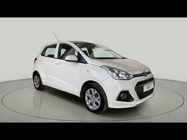 Second Hand Hyundai Grand i10 [2013-2017] Magna 1.2 Kappa VTVT [2013-2016] in Ahmedabad