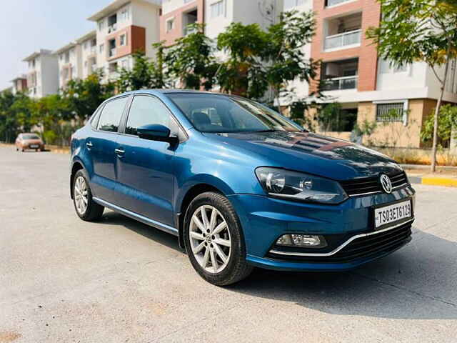 Second Hand Volkswagen Ameo Highline Plus 1.5L AT (D)16 Alloy in Hyderabad