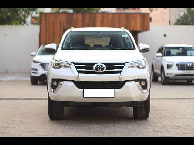 Second Hand Toyota Fortuner [2016-2021] 2.8 4x2 AT [2016-2020] in Delhi