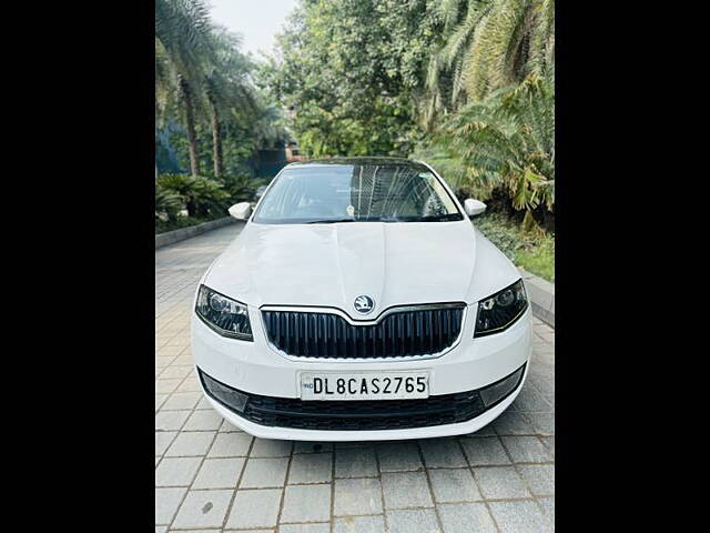 Second Hand Skoda Octavia [2015-2017] 2.0 TDI CR Style Plus AT in Delhi