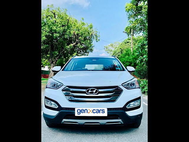 Used 2015 Hyundai Santa Fe 2014 2017 2wd At 2014 2017 For Sale In Delhi At Rs 10 75 000 Carwale