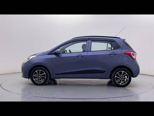 Second Hand Hyundai Grand i10 Sportz (O) AT 1.2 Kappa VTVT [2017-2018] in Bangalore