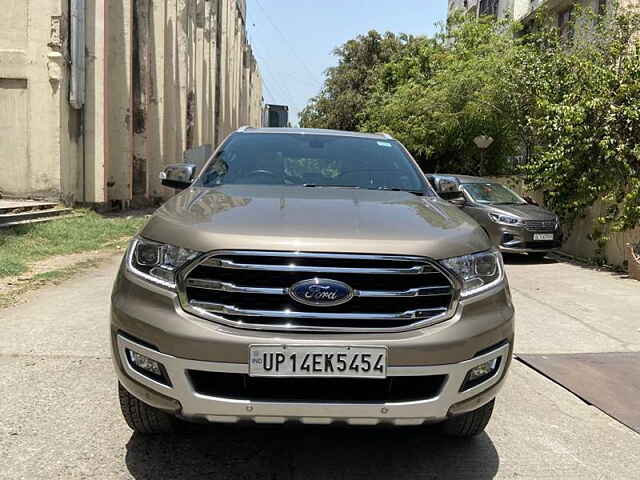 Second Hand Ford Endeavour Titanium Plus 2.0 4x4 AT in Delhi