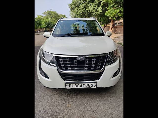 Second Hand Mahindra XUV500 W11 in Delhi