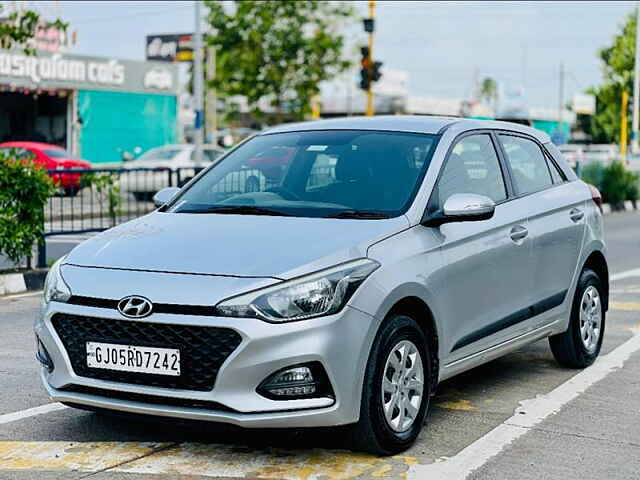 Second Hand Hyundai Elite i20 [2019-2020] Sportz Plus 1.4 CRDi Dual Tone in Surat