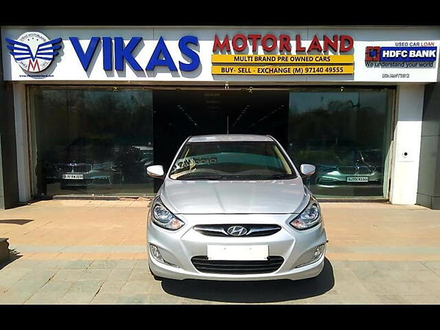 Used 2013 Hyundai Verna 2017 2020 Ex 1 6 Crdi 2017 2018 For Sale In Ahmedabad At Rs 5 25 000 Carwale