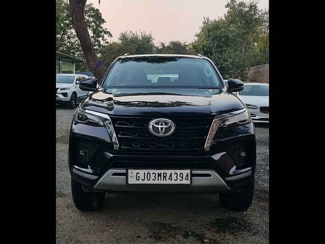 Second Hand Toyota Fortuner 4X2 AT 2.8 Diesel in Ahmedabad