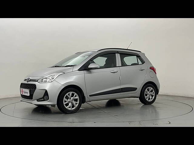 Second Hand Hyundai Grand i10 Sportz (O) 1.2 Kappa VTVT [2017-2018] in Delhi