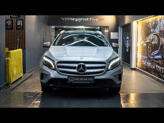 Second Hand Mercedes-Benz GLA [2017-2020] 200 Sport in Delhi