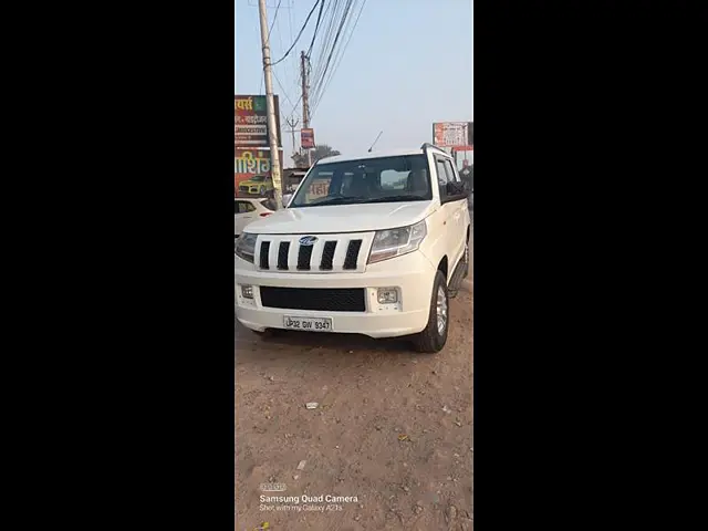 Second Hand Mahindra TUV300 [2015-2019] T8 in Lucknow